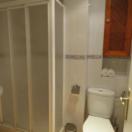 Avenida Apartment *